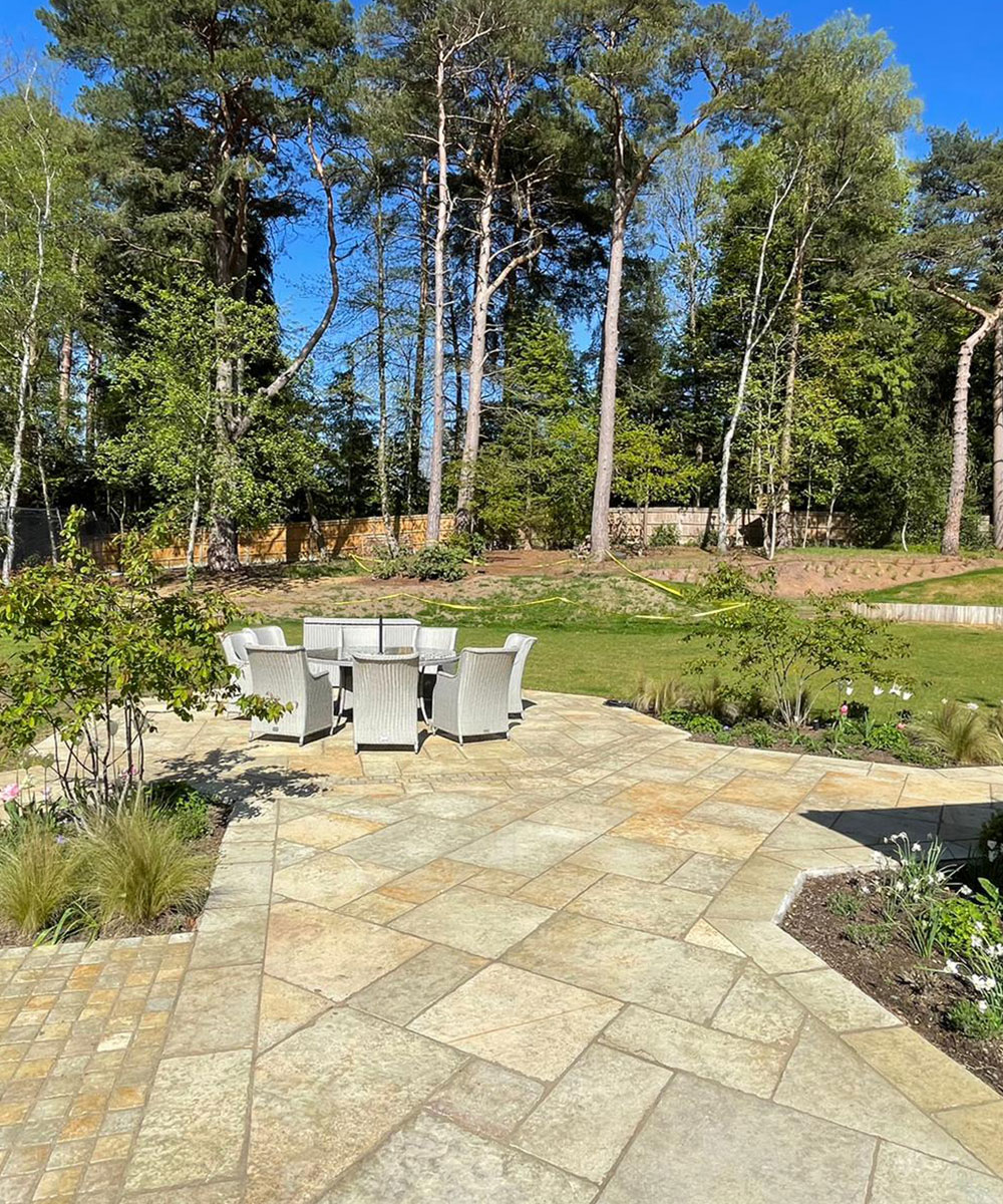 Blissford-Tumbled-Limestone-Paving-Hampshire